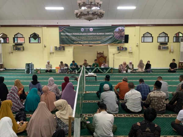 Masjid Al-Muhajirin Gelar Pelatihan Pengelolaan Sampah Rumah Tangga