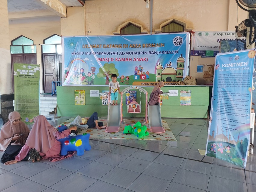 Masjid Muhammadiyah Al-Muhajirin Hadirkan Area Bermain Anak